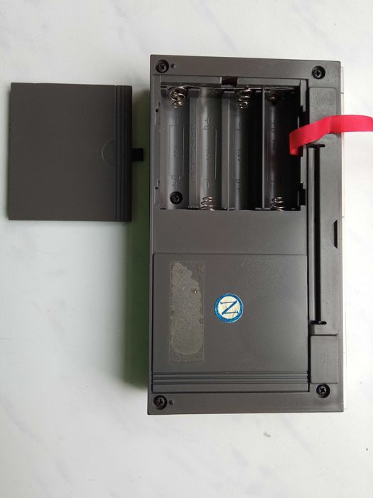 Радіо годинник Philips ретро