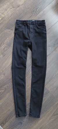 Spodnie dżins czarne rurki z wyższym stanem Bershka 34