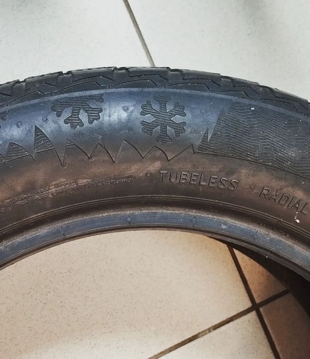 Шины зима Nordicca r17 2 шт.