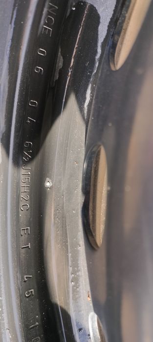 Felgi stalowe do Renault 61/2J R15 ET 45 4*100 z zapasowek