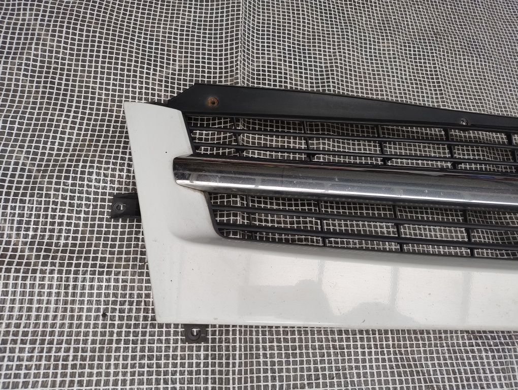 Opel Movano lift 03-10 grill atrapa kratka przód Biała chrom wysyłka
