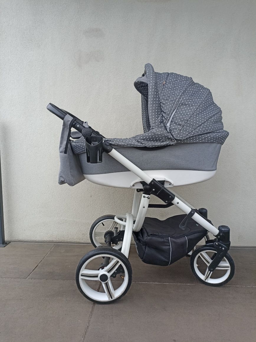 Wózek 3/1,4/1 Bebetto Holland z fotelikiem maxi Cosi
