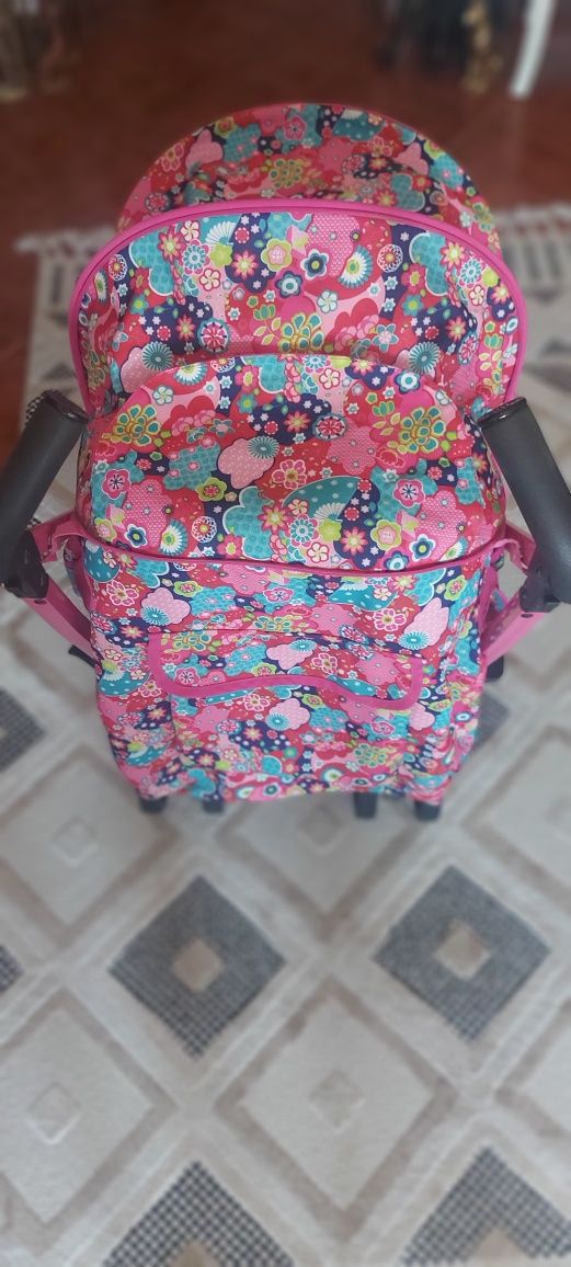 Carrinho bebê Tuc Tuc