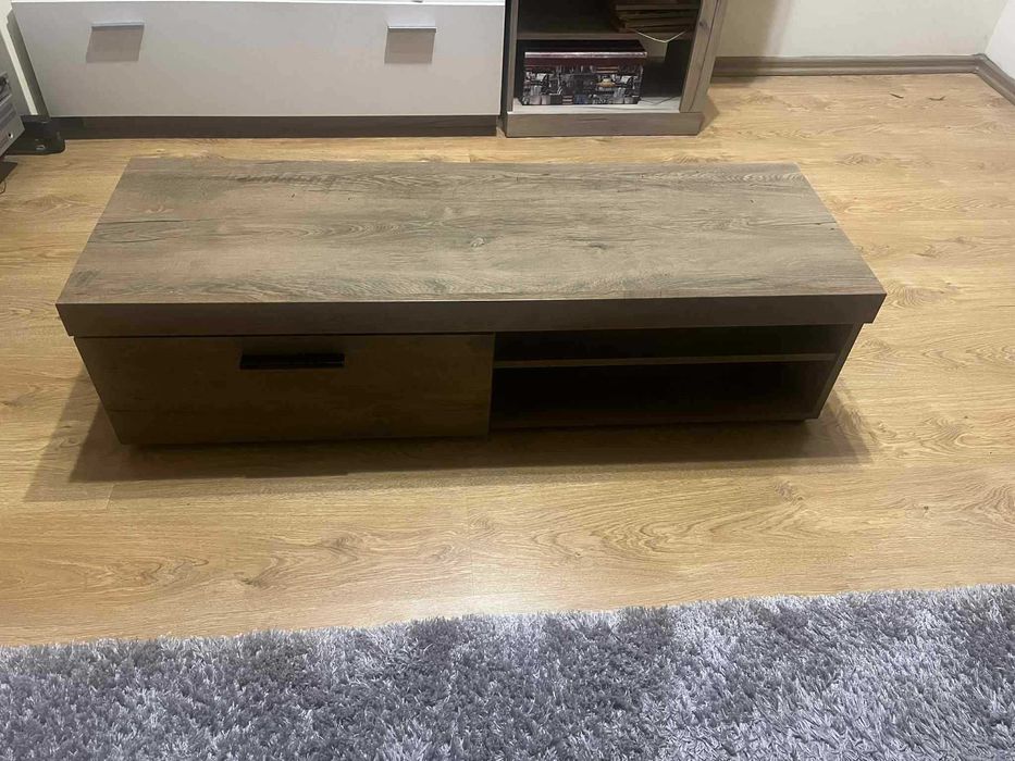 Szafka RTV, Szafka pod telewizor