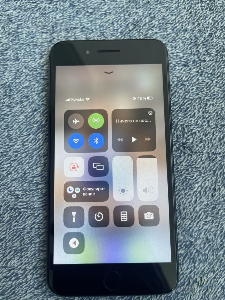 Продам iPhone 8 Plus 64 gb айфон 8 +