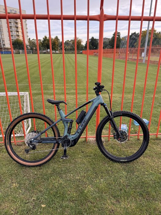 Велосипед Ebike cube 750