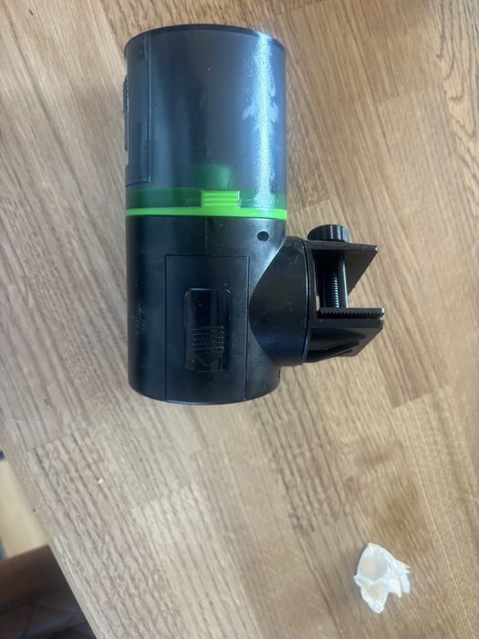 Podajnik automatuczny