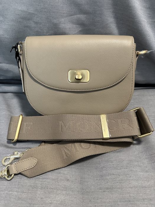 Кросбоді шкіряна оливкова MONCRIEF