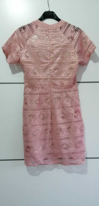 Vestido renda rosa novo