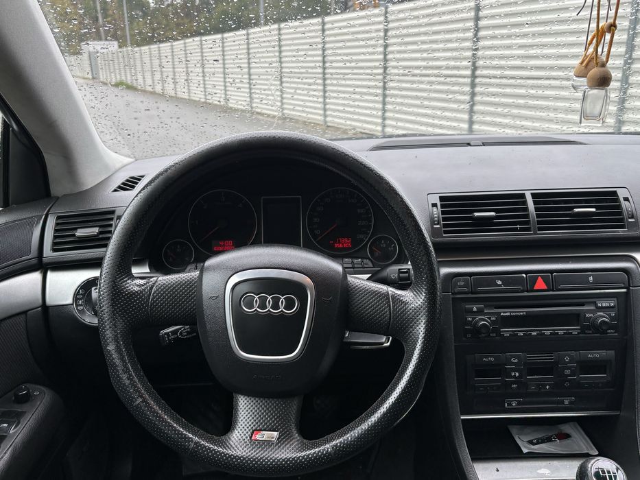 Audi A4 B7 2.0 S line
