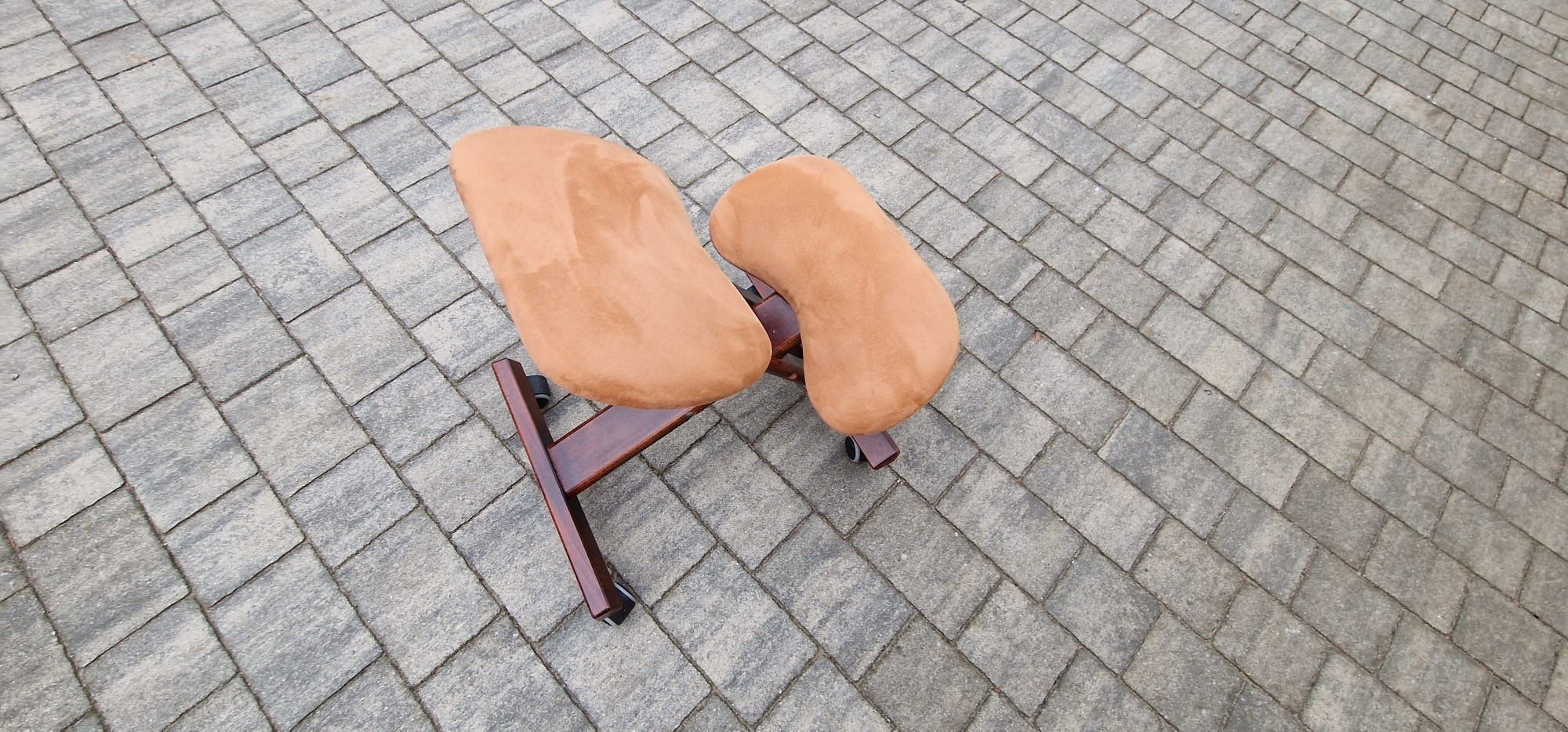 Krzesło ergonomiczno - ortopedyczne - klękosiad