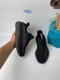 Кросівки Adidas yeezy boost 39р