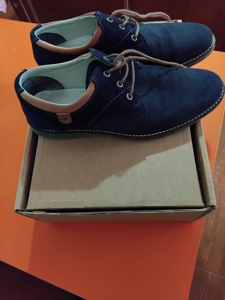 Sapatos de homem