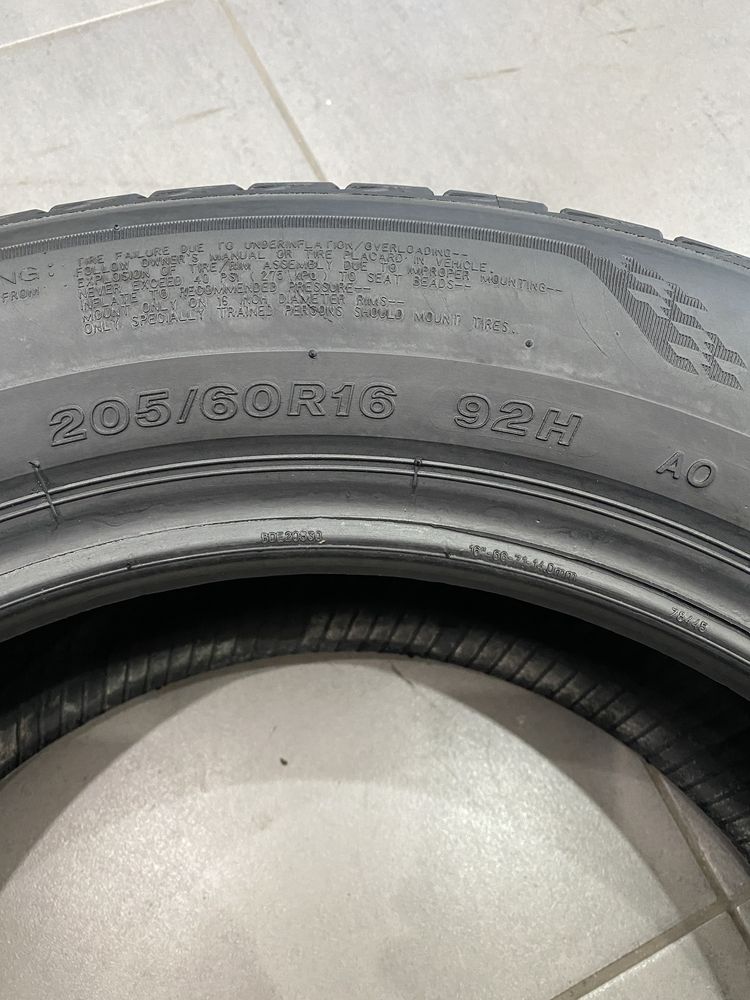 205/60 R16 Bridgestone Turanza T005