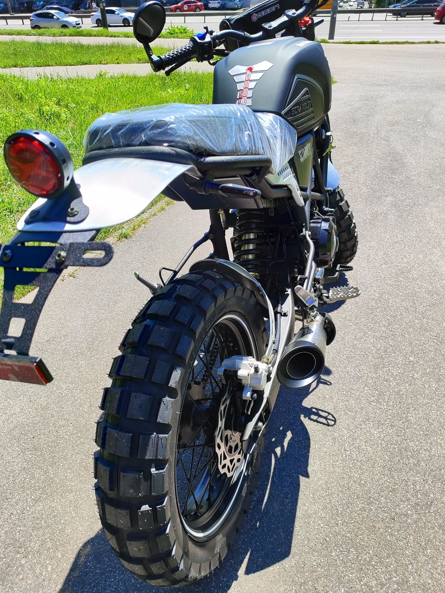 Продам мотоцикл GEON Scrambler 250.   2024