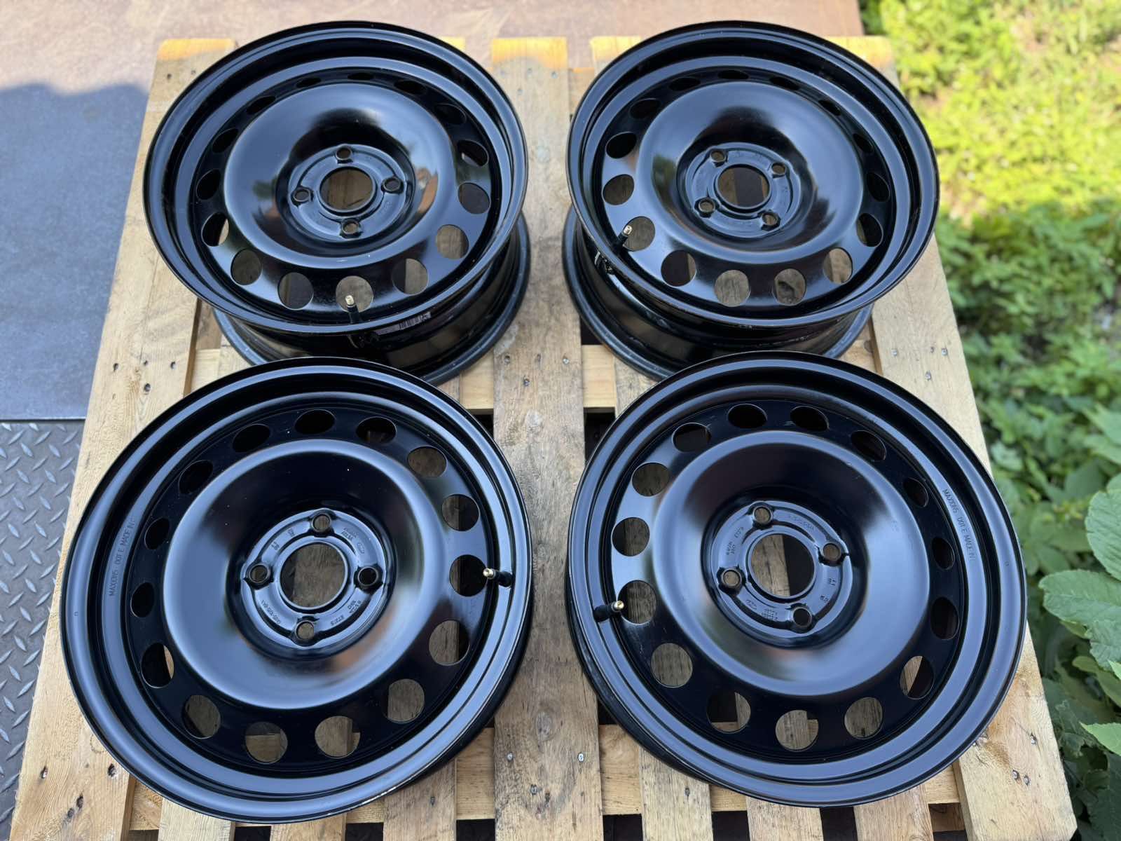Металеві диски Ford 4*108 R16