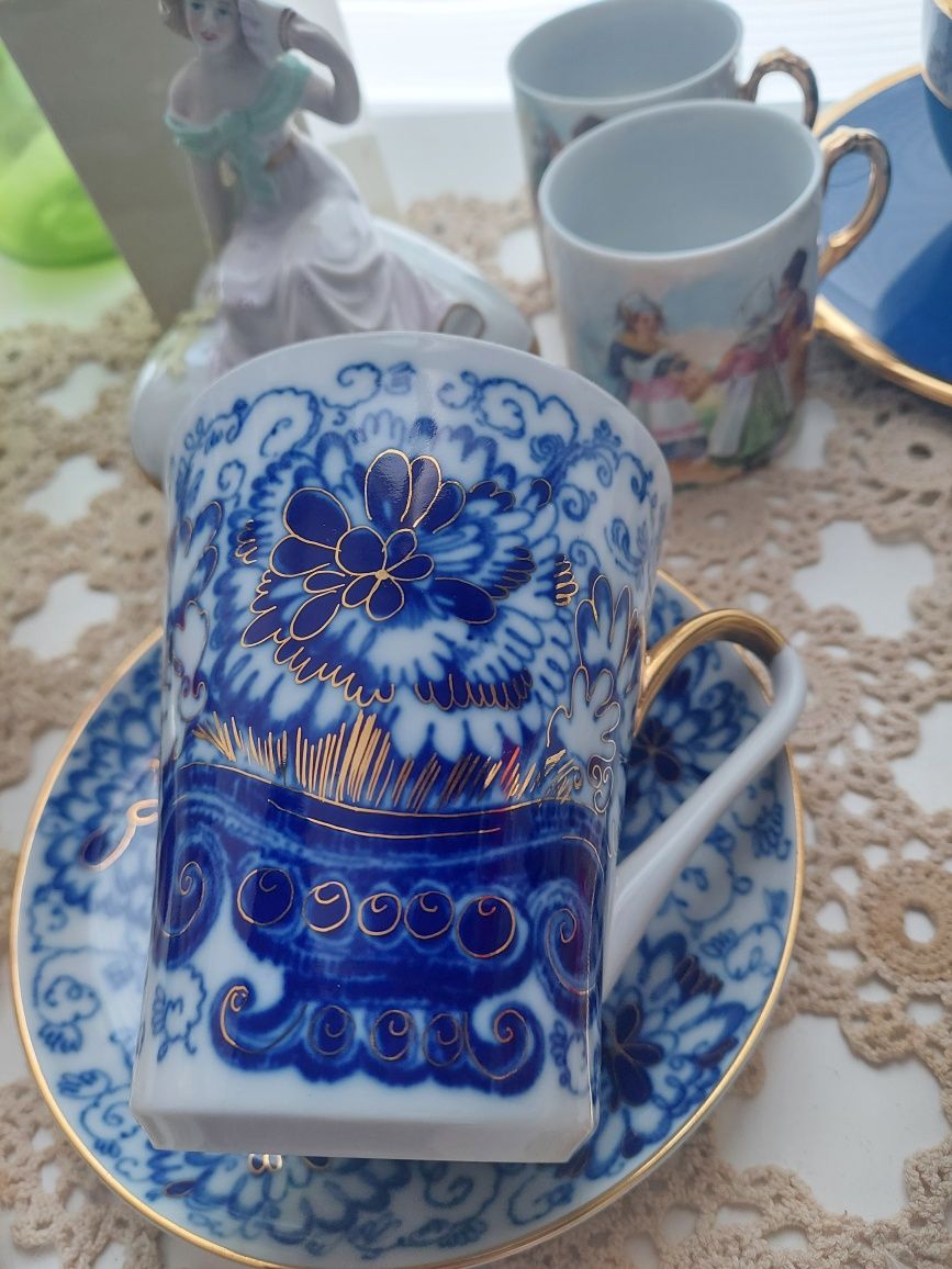 Łomonosow  kubek ze spodkiem  porcelana łomonosov