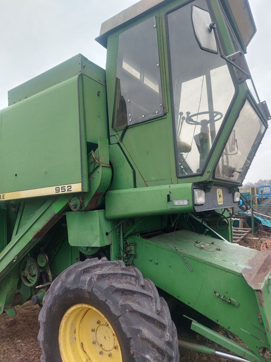 Комбайн John Deere 952 + січкарня + дві жатки