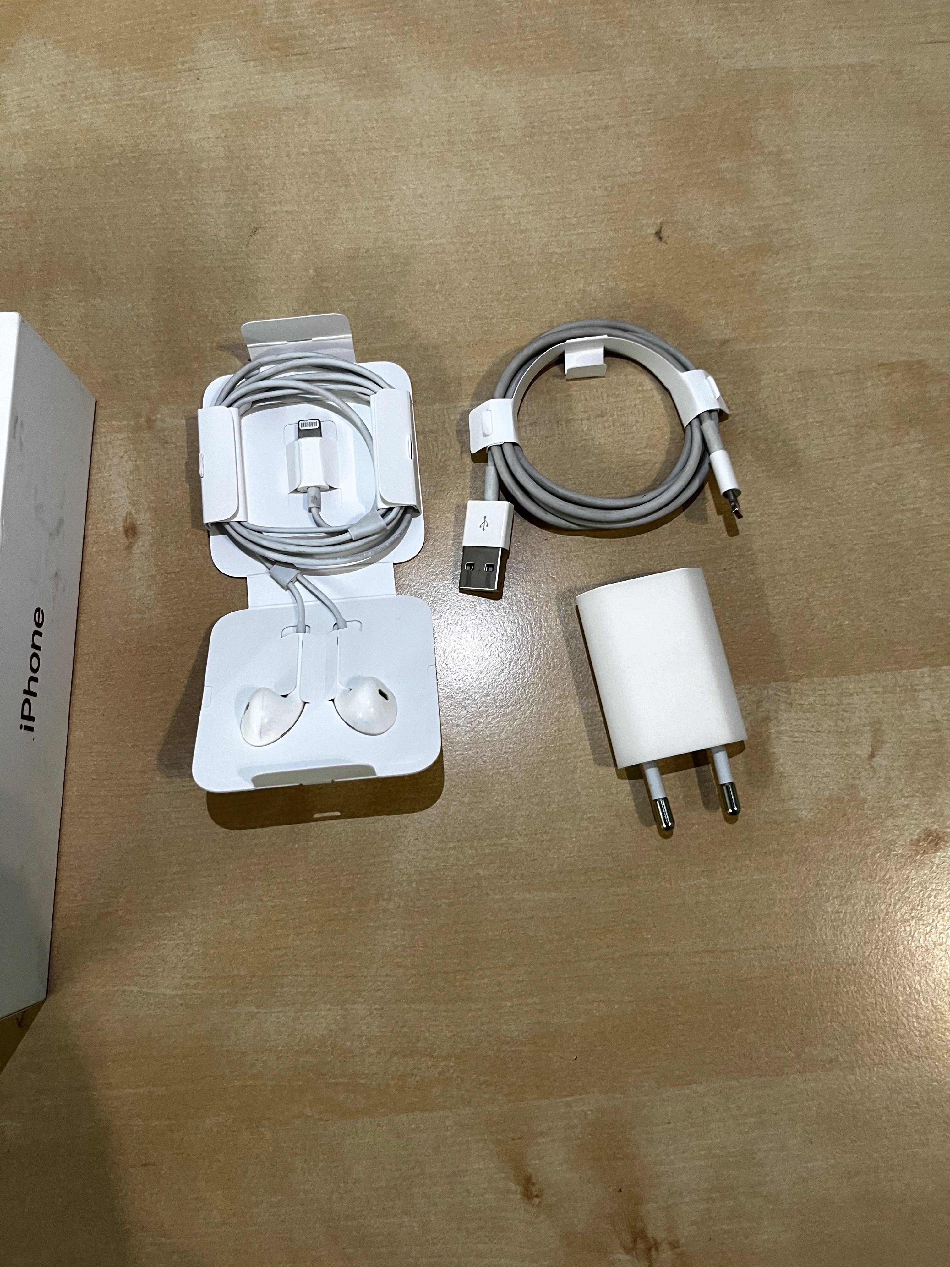 iPhone XR Czerwony 64GB