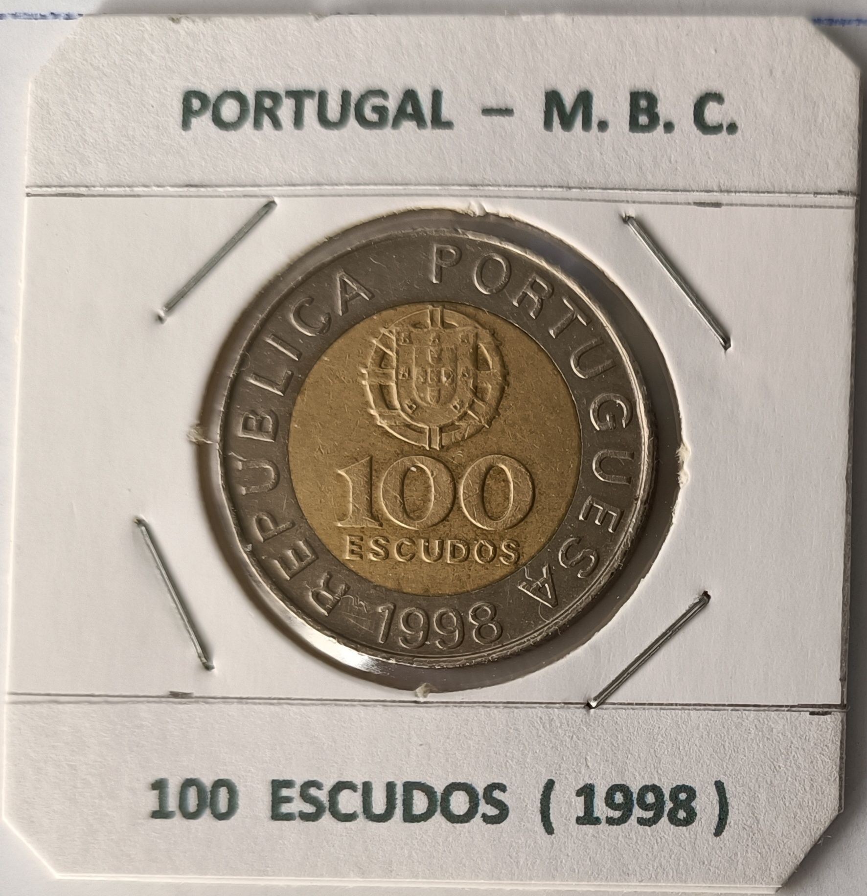 9 Moedas 100 Escudos  República Portuguesa  { Emissão corrente Anual}