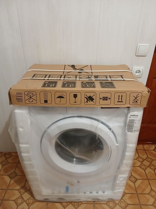 Новая Vestfrost compact.