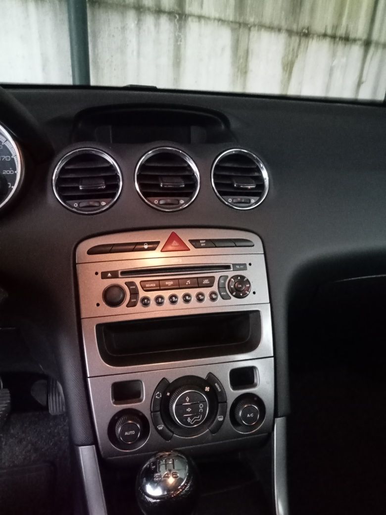 PEUGEOT 308 hdi 110cv