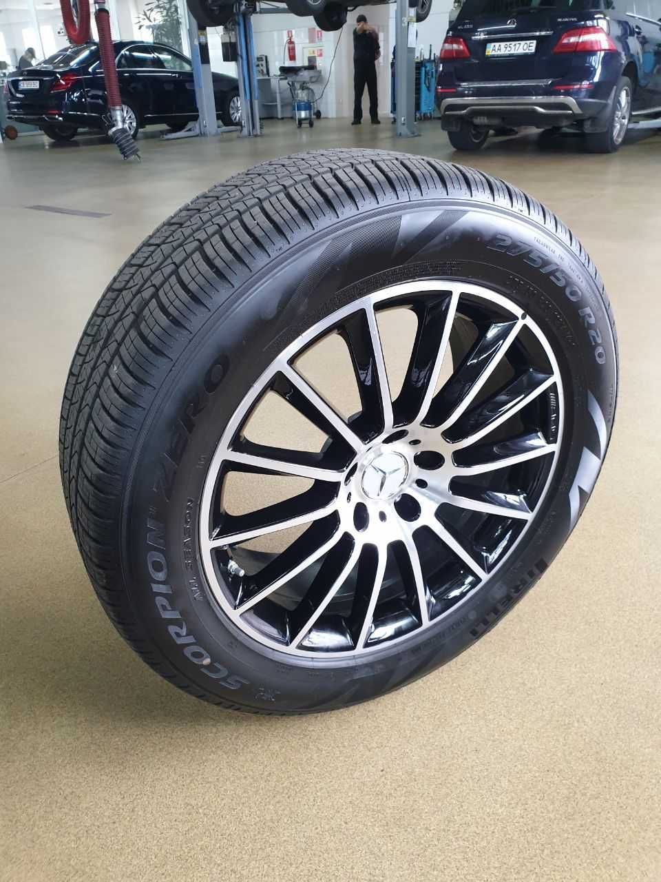 AMG легкосплавные диски 50,8 см (20") с шинами 275/50R20