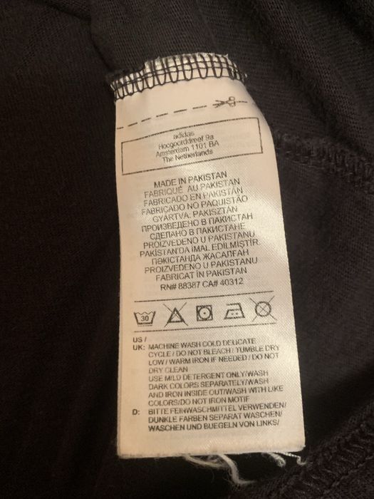 Продам кофту Adidas