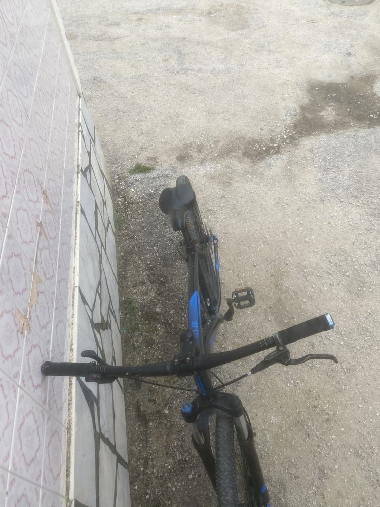 Urgente!!! Bike muito boa pra uso