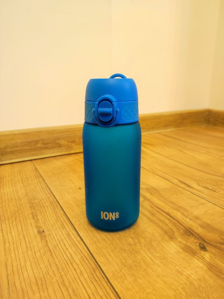 Bidon ion8 niebieski 350 ml