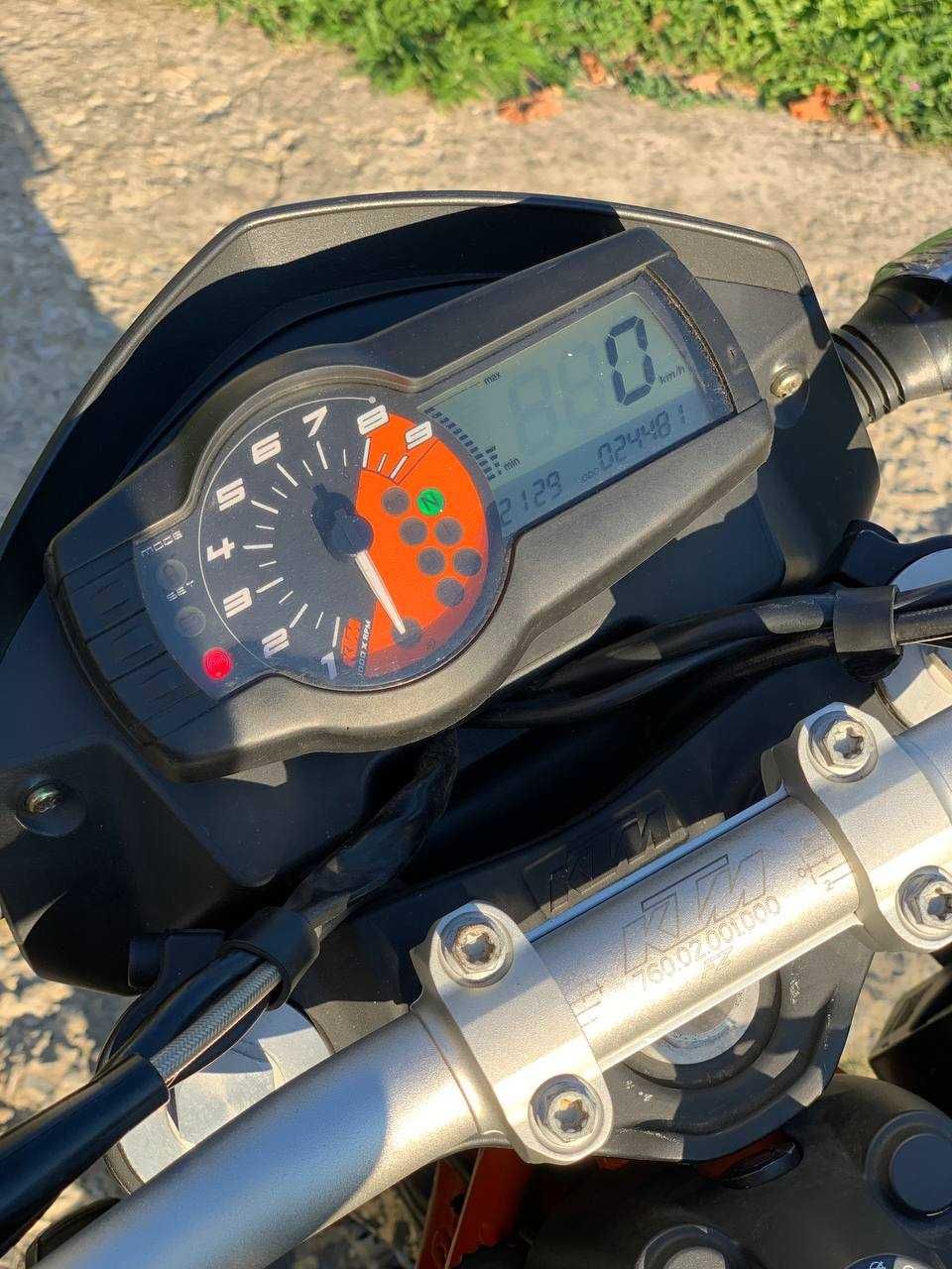 KTM Duke 690 2012