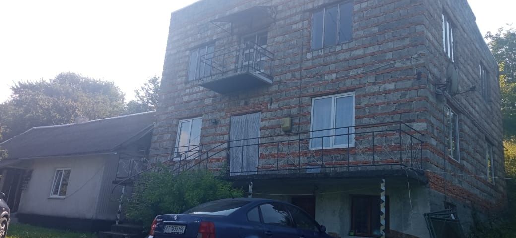 Продається будинок у с.Кутці (окраїна м. Рогатина)