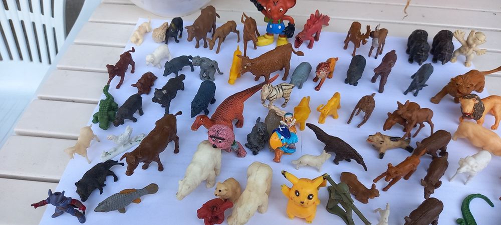 Sprzedam zabawki z dawnych lat