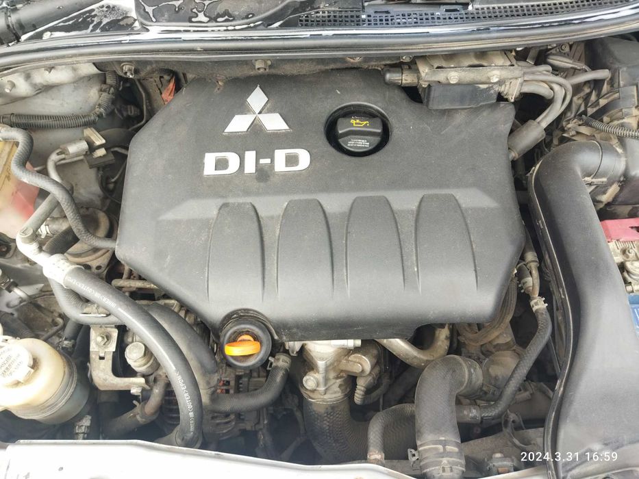 Мітсубісі грандіс