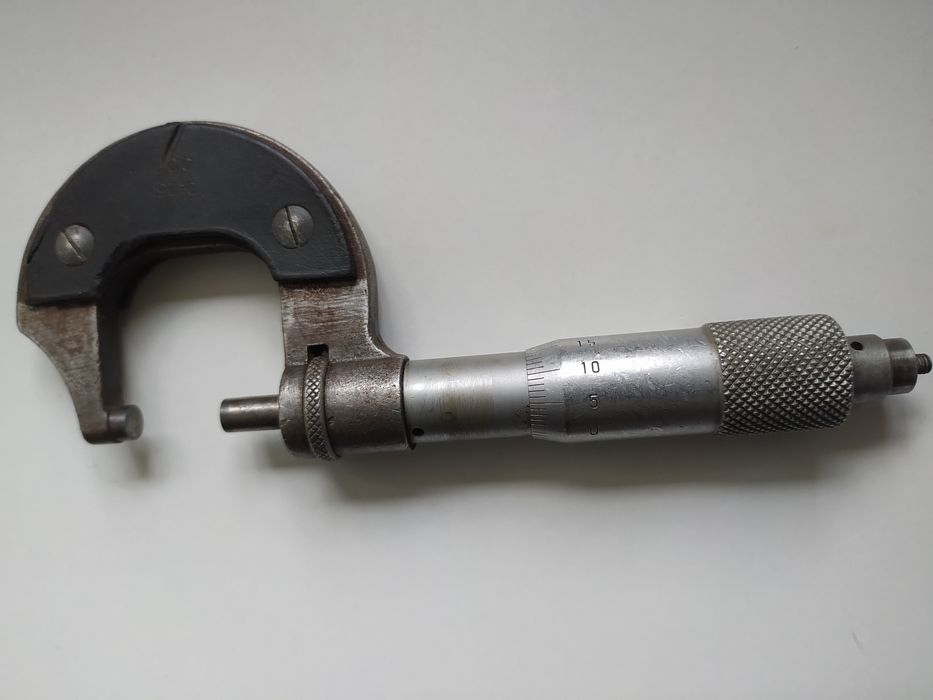 Mikrometr 0-25 mm