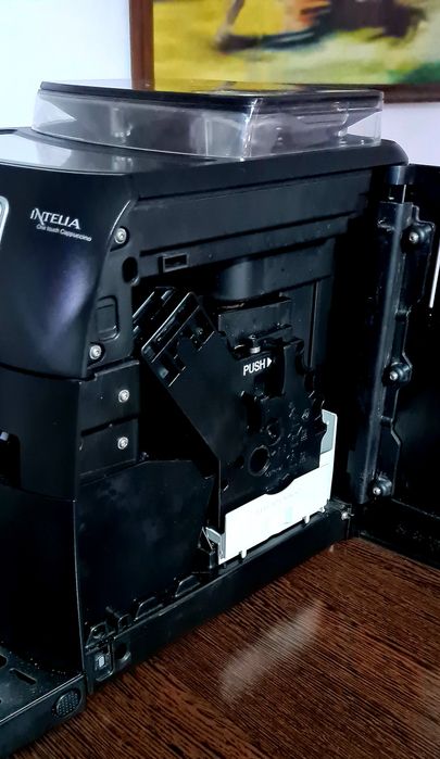 Ekspres Saeco Intelia One Touch Cappuccino