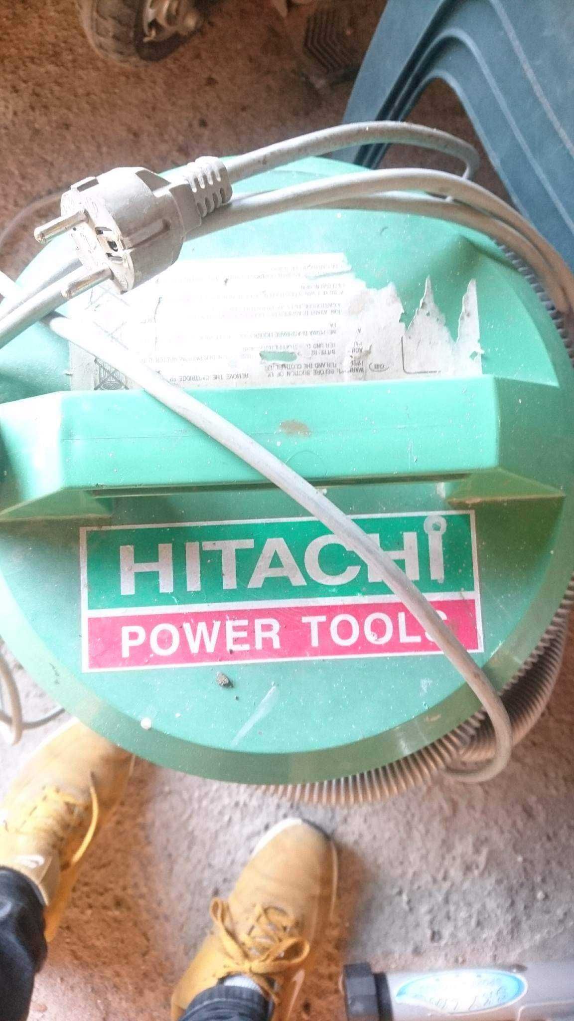 Odkurzacz Hitachi WDE1200