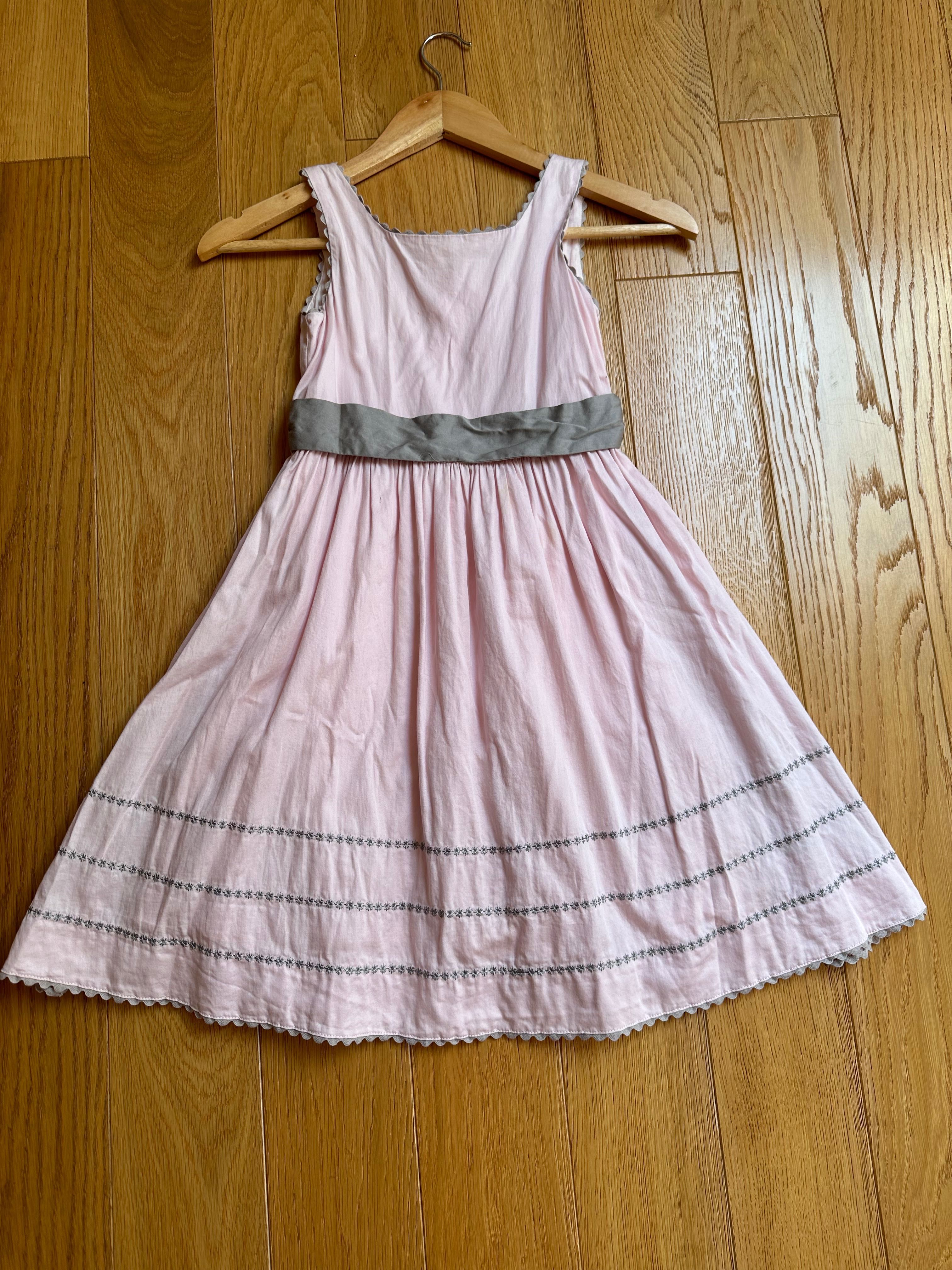 Sukienka r. 128 różowa pudrowa pastelowa na tiulowej haleczce