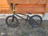 Велосипед BMX Specialized