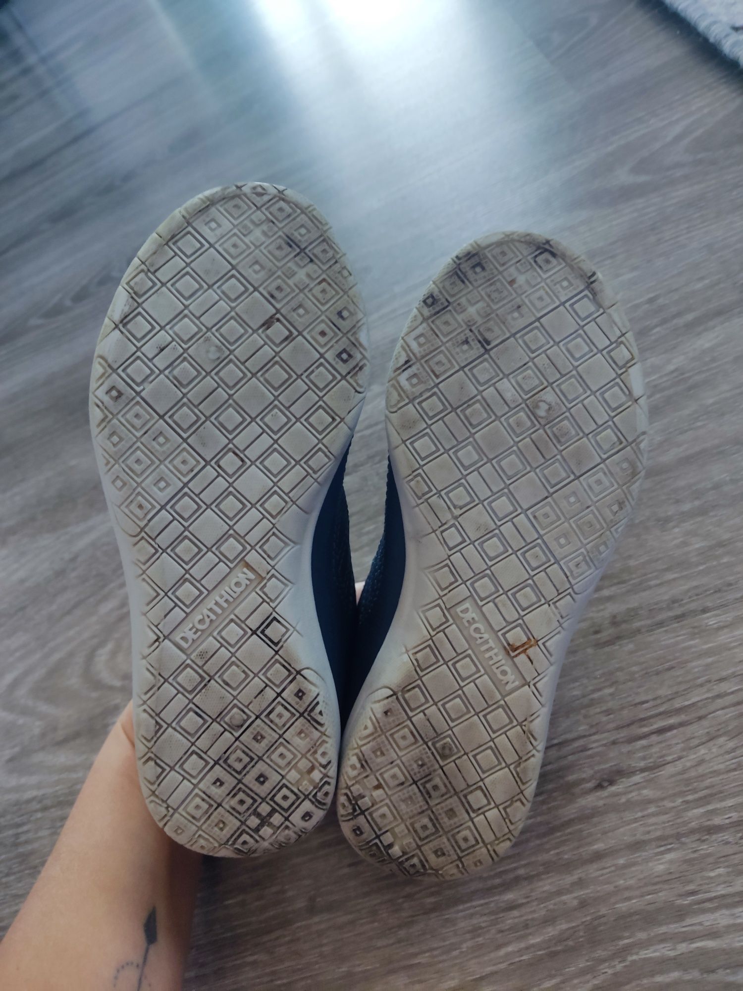 Buty do piłki nożnej Halówki kipsta 30