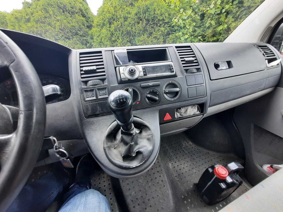 Volkswagen Transporter T5 TDI wysoki blaszak 2005/2006r.