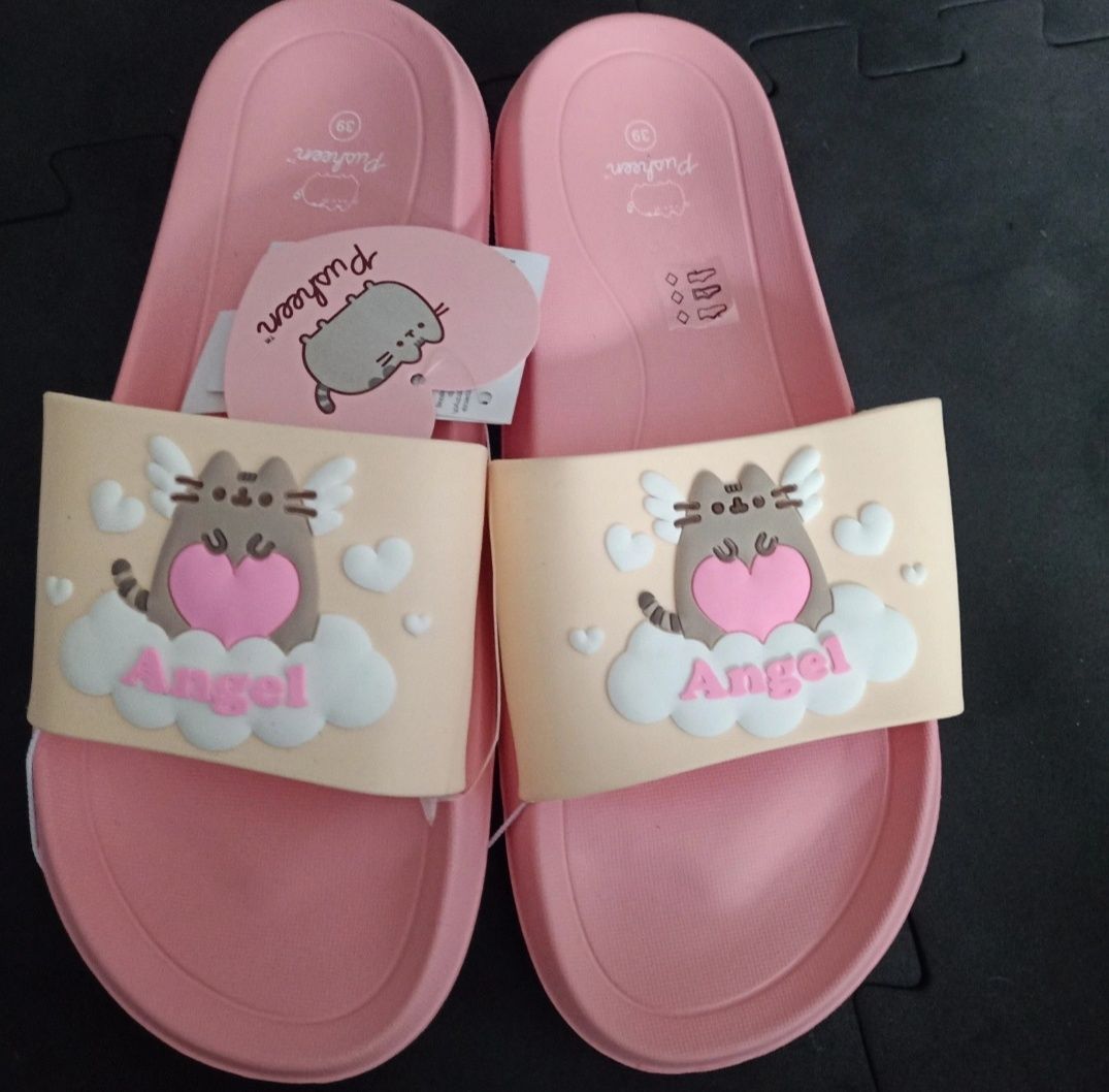 Klapki damskie Pusheen 39