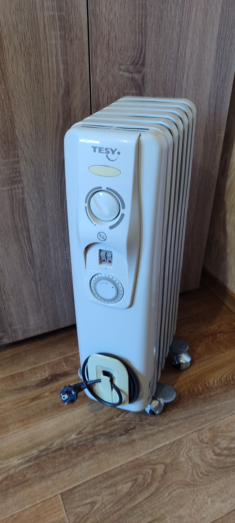Масляний радіатор електричний Tesy