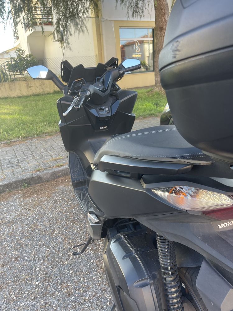 Honda forza 125 nss