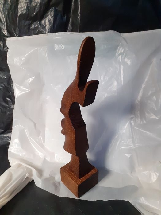 Артоб'єкт дерево різьба