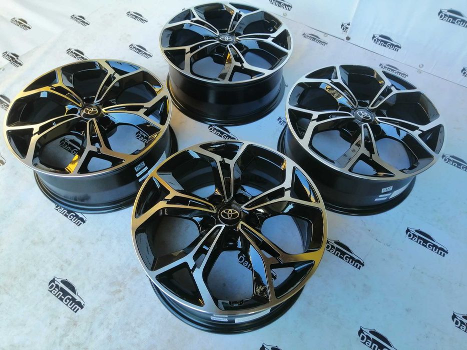 Felgi aluminiowe 5 x 114.3 R 17 Alufelgi oryginalne Carbonado Toyota