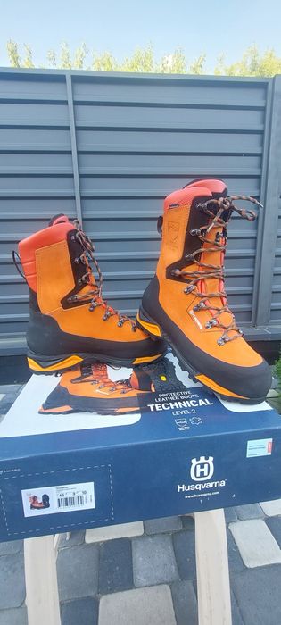 Черевики шкіряні з захистом HUSQVARNA TECHNICAL 24 розмір 43