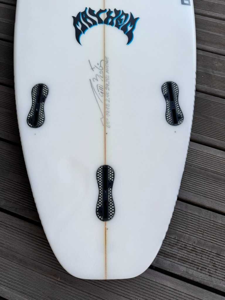 Prancha Surf - Lost Driver 2.0 c/ quilhas