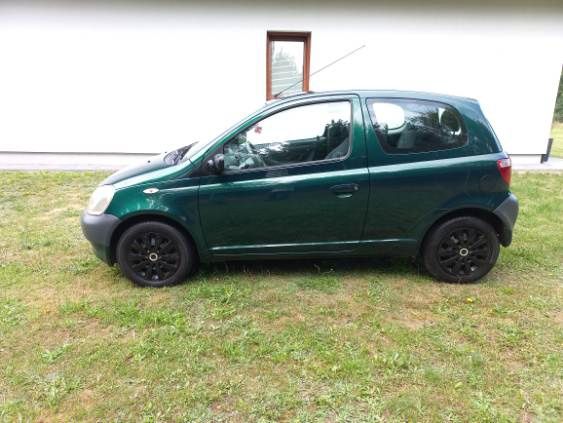 Toyota Yaris 1.0