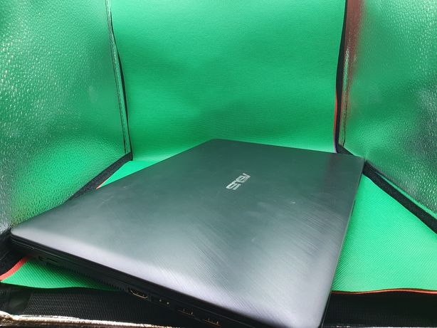 Laptop Asus X543MA-DM967T 15,6 N4000 4GB 256 SSD GB Gwarancja VivoBook